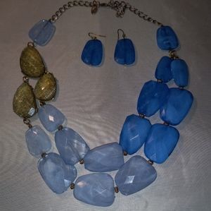 Blue ice necklace set